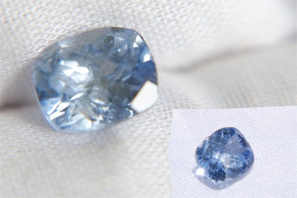 Sky-Blue Metallic Ceylon Sapphire - Rectangular - 2.19 ct - AGL certified