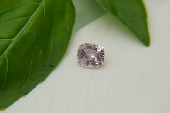 Pastel Orangish-Pink Sapphire - Rectangular - 1.20 ct