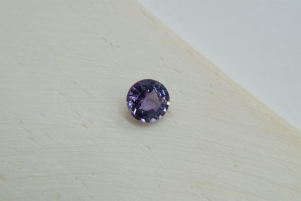 Vivid Violet Sapphire - Round - 0.90 ct
